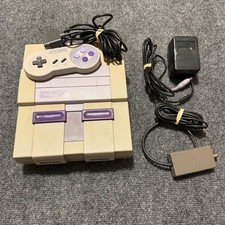Super Nintendo Entertainment System SNES Console OEM Cords and Controller Tested