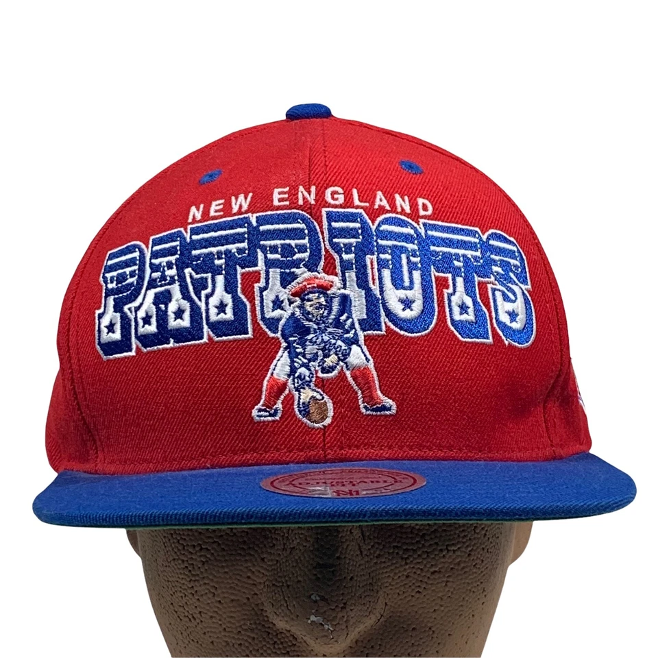 Lote de 2 New England Patriots Mitchell & Ness Lana Snapback y Gorra Ajustada Foto 2 de 4