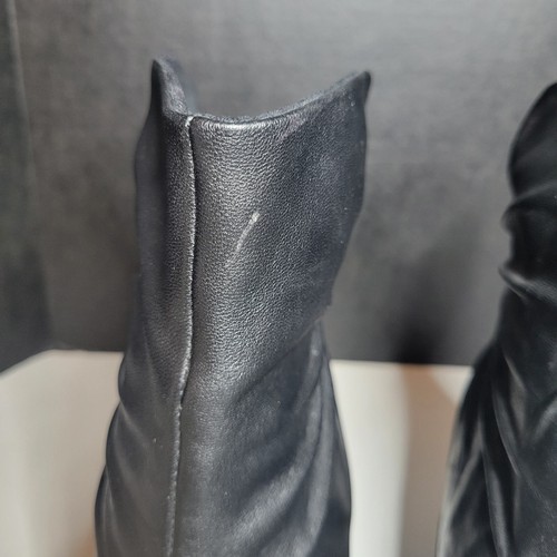 Sexy Black Leather 3" Heeled Ankle Boots Nine West Slouch Back Zipper 8M Almond - Picture 5 of 8