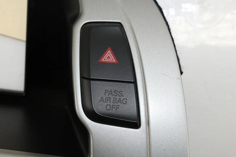 AUDI A4 B8 2009-2012 TABLERO CENTRAL PANTALLA EMBELLECEDOR BISEL OEM Foto 4 de 4