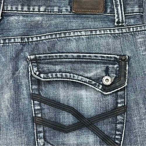 Flypaper Men’s Bootcut Blue Jeans Size 38x30 Distressed - Picture 9 of 10