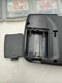 Sega Game Gear Console Lot 5 Games Carrying Case Charger Powers On Clean READ