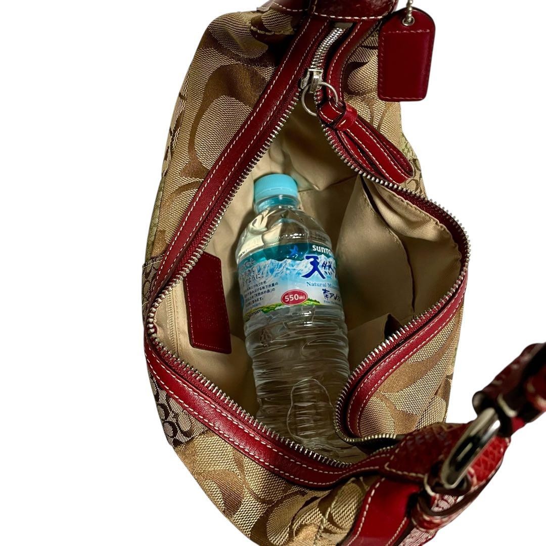 Beautiful condition COACH Patchwork Hobo One Shou… - image 12