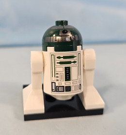 Lego Star Wars 8088 ARC-170 Astromech Droid R4-P44 Minifigure