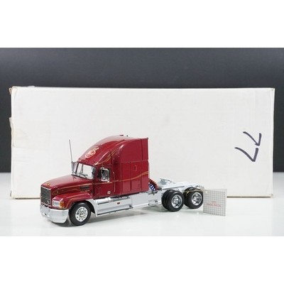 Franklin Mint ltd edn 1/32 The Mack Elite CL 613 cab diecast Maßstab 1:32, Cert