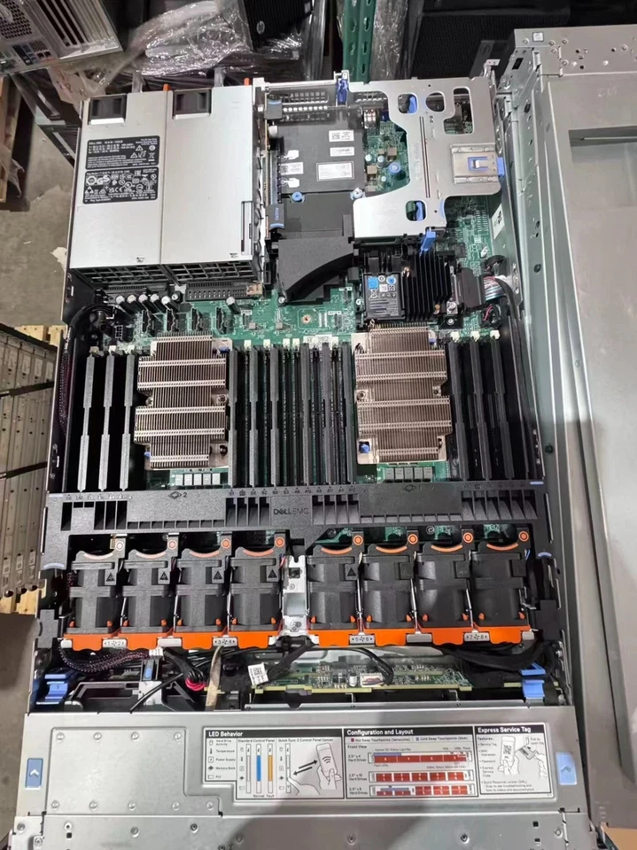 Dell PowerEdge R640 Server 2x Intel Xeon Gold 6138 40 core 32GB RAM H730P 750W - Image 2 of 3