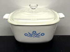 Corning Ware 1 3/4 Quart Blue Cornflower 7" Casserole Dish w/ Lid