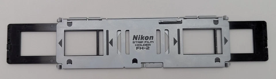 Adaptador de tira de película Nikon FH-2 para escáneres de película Coolscan MA-21 - en caja original Foto 4 de 4