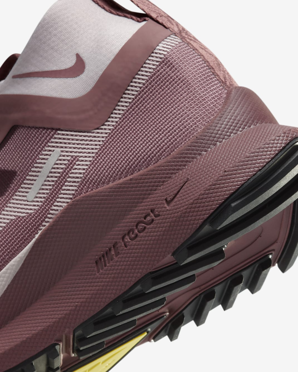 Nike WMNS Pegasus Trail 4 Gore-Tex Smoky Mauve DJ7929-201 Women's