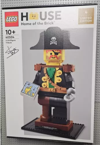 Exclusive Lego Set (40504) new, sealed and signed by designer Stuart Harris