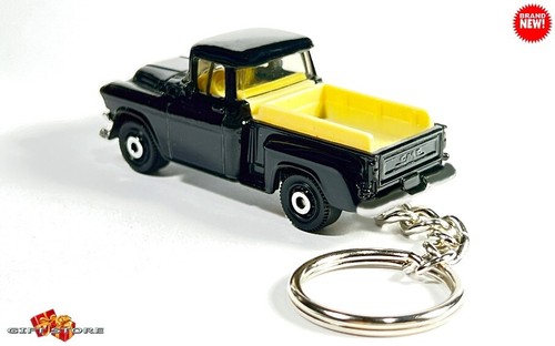🎁🎁RARE KEYCHAIN 55/56/57 BLACK GMC™ STEPSIDE 3100 CUSTOM Ltd Ed. NICE GIFT🎁🎁 - Picture 2 of 10