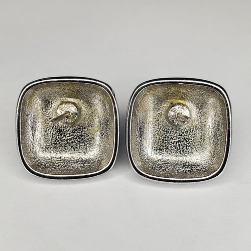Retro Pierced Earrings 0.5in Silver Tone Faux Onyx Square Gold Trim Rope Estate - Picture 8 of 23