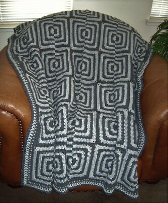  NEW HAND CROCHET GRAY GREY OFF SET SQUARES AFGHAN LAP BLANKET THROW