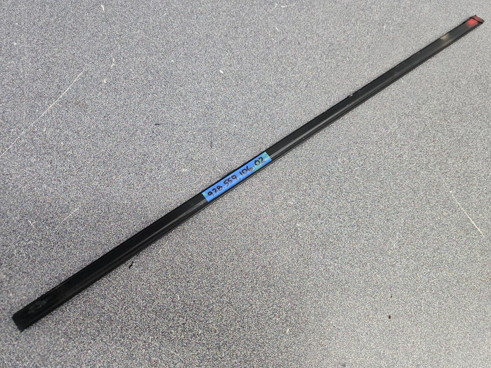 MUY BONITO ORIGINAL GENUINO PORSCHE 928 NEGRO PASAJERO MOLDURA PARABRISAS LATERAL Foto 4 de 4