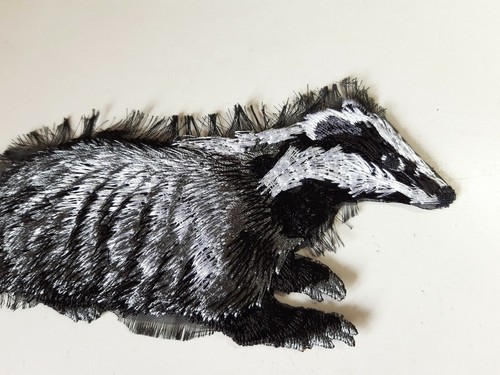 European Badger Handmade Embroidered Patch - Picture 3 of 8