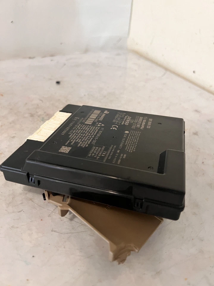 2019 SUBARU CROSSTREK KEYLESS ENTRY CONTROL MODULE ECU OEM 88802FL141 - Image 3 of 4