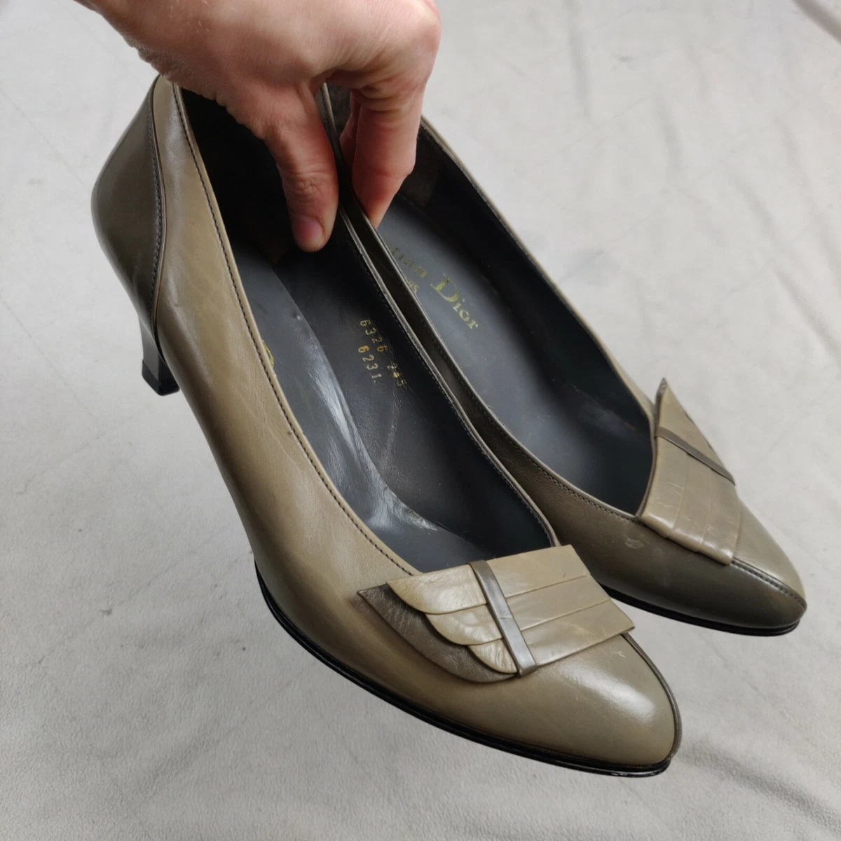 Christian Dior Vintage Leather Dove Gray Kitten Heels Korean Size