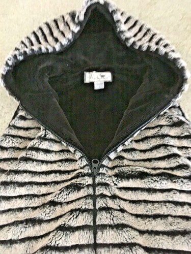 Widgeon Faux Fur Chinchilla Pattern Hooded Vest (Youth - L) - 第 4/8 張圖片