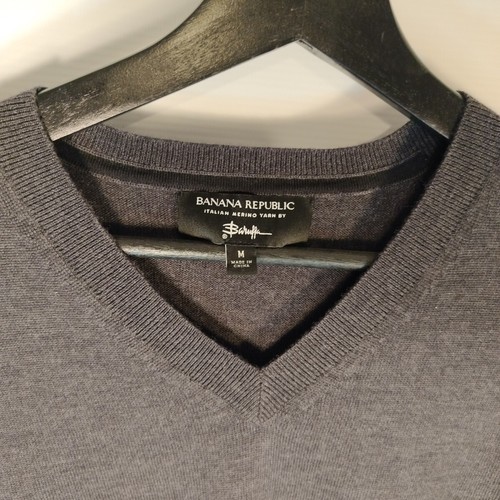 BANANA REPUBLIC Fine Italian Yarn Super Soft Long Sleeve Charcoal Sweater Medium - Picture 6 of 8