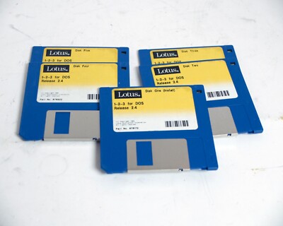 Lotus 1-2-3 for DOS Release 2.4 5x 3.5'' Floppy Disks Used