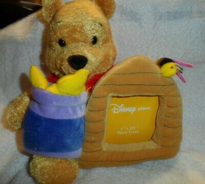 Disney Store Honey Pot Bees Winnie The Pooh Plush Exclusive With Photo Frame 11