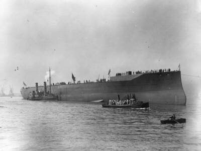 The Battleship Hms 'Iron Duke' Shortly After Launching 1912 Old Photo