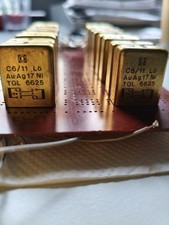 DDR-Industrie-Relais (Typ C6/11) aus der Robotron-Produktion, auf Leiterplatte.