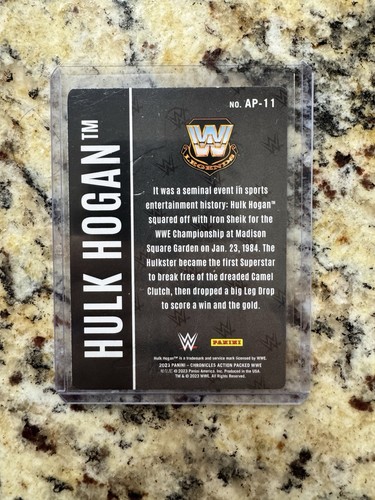 2023 Panini Chronicles WWE - Confezione Azione #AP-11 Hulk Hogan - Foto 2 di 2
