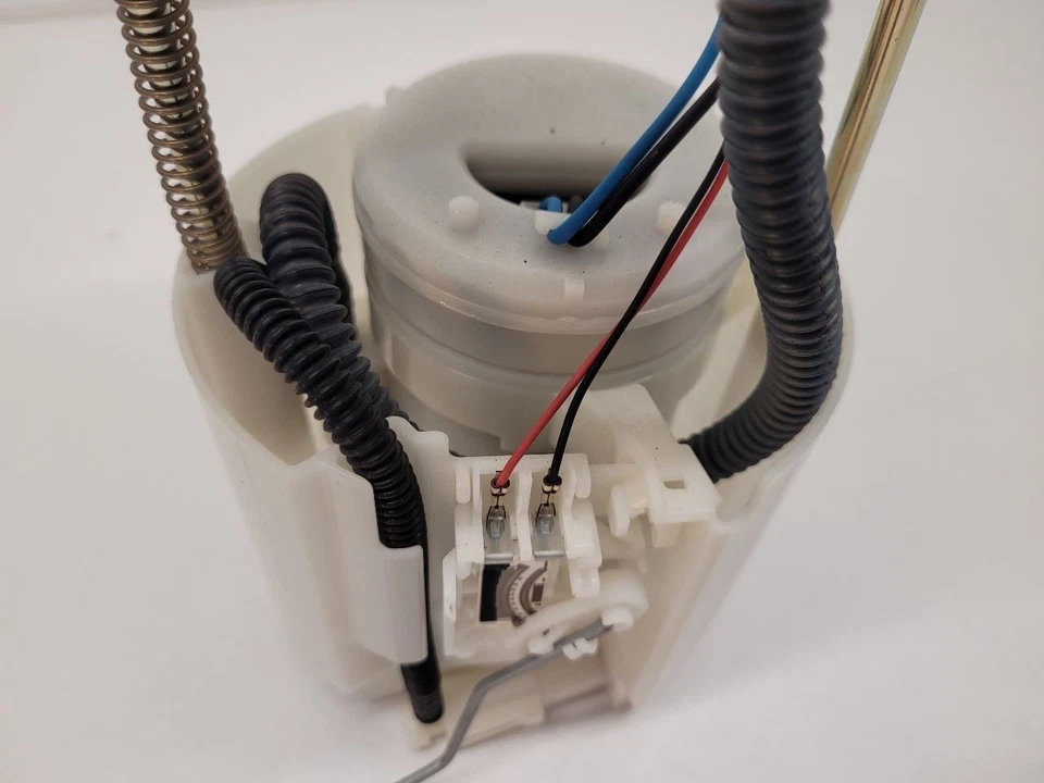 2013 2014 2015 2016 MAZDA CX-5 Fuel Pump Assembly Tank Mounted FWD Foto 2 de 4