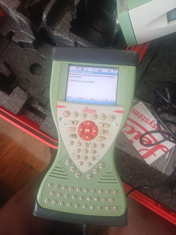 Leica GS15 GPS GNSS RTK SmartNet RTK Rover Kit w/ CS15 Data Collector ...