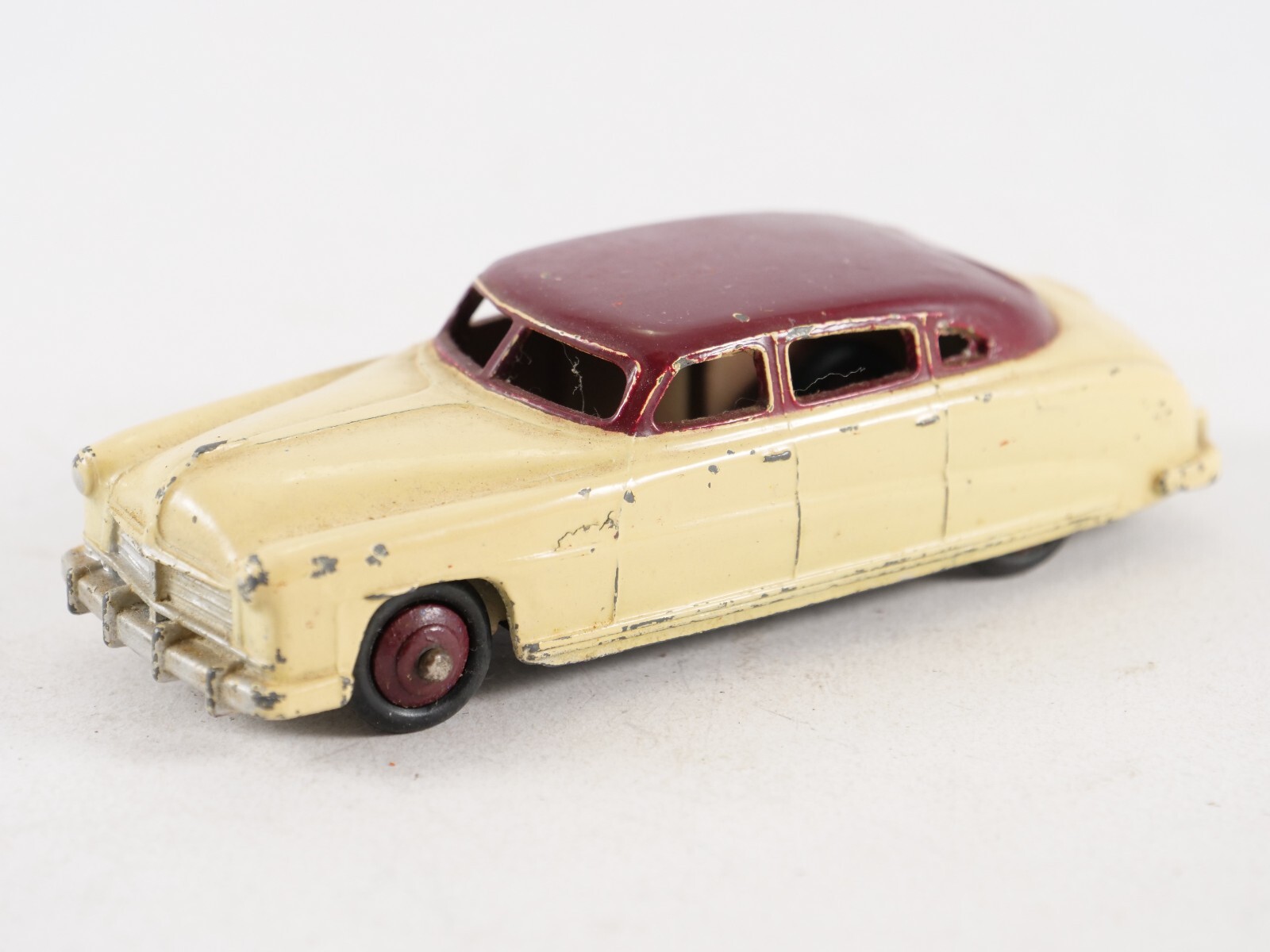 Dinky 171, Hudson Commodore Sedan - Free Price Guide & Review