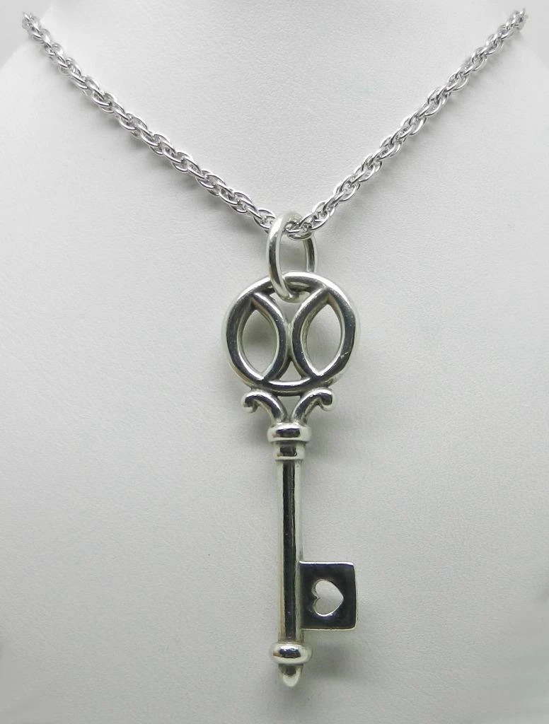 JAMES AVERY RETIRED STERLING DEVOTION KEY PENDANT 18