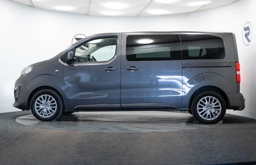 2020 69 PEUGEOT TRAVELLER 2.0 BLUEHDI ACTIVE STANDARD MPV 5DR DIESEL EAT8 MWB EU - Picture 4 of 24