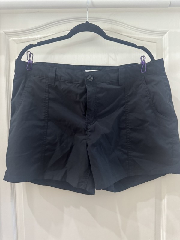 Girl's Black Short Size 18