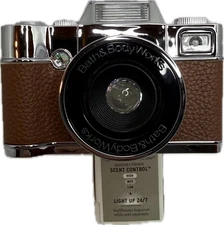 Bath & Body Works Camera Adjust Wallflowers Scent Control Frag Nightlight Plug