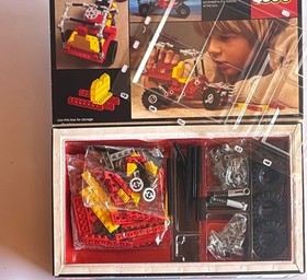 LEGO 8845 Technic Dune Buggy 1982 Expert Builder Set Open Box Vintage