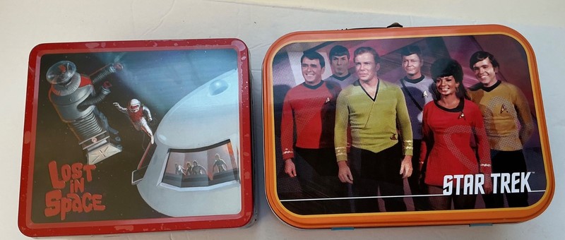 Lot of 2 LOST IN SPACE  & STAR TREK Metal Lunch boxes Limited Edition 2008 2009.