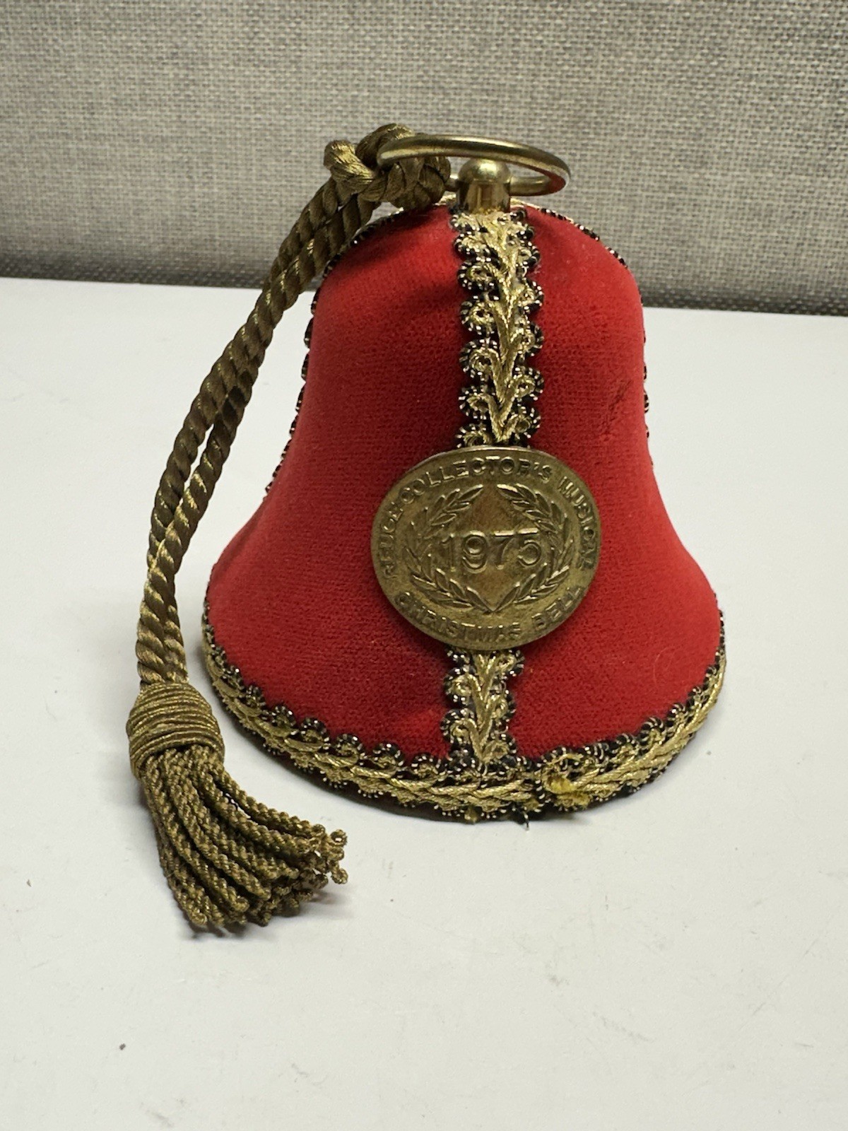 Picture 1 of 4