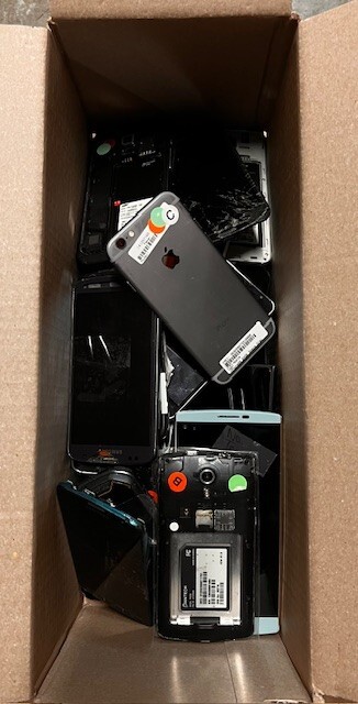 Lot of 30 pcs Assorted Cell Phones For Parts, Scrap or Gold Recovery | eBay