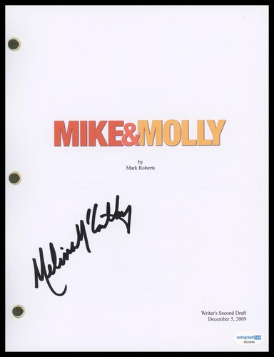 Melissa McCarthy "Mike & Molly" AUTOGRAPH Signed Full Pilot Episode Script ACOA