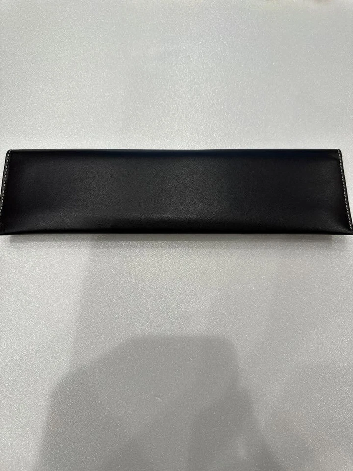 Auténtico estuche de viaje para reloj Patek Philippe de cuero marrón oscuro Foto 2 de 4