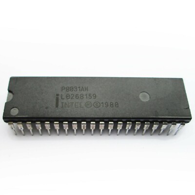 Intel P8031AH 8 Bit OEM/tray Microcontroller 40 Pin DIP40 3.5-12 Mhz 1980 Used 