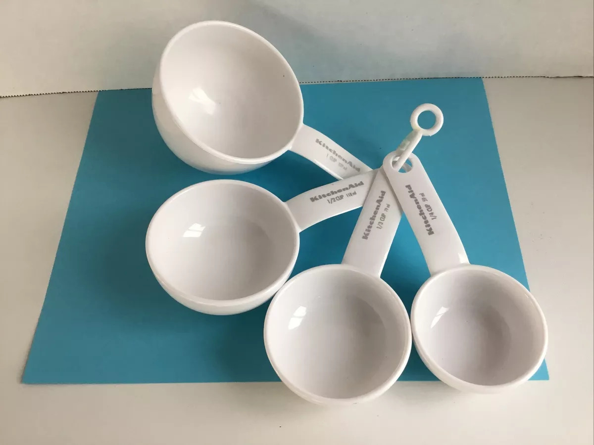 KitchenAid Measuring cup set White 4 Piece Heavy Plastic measuring cups