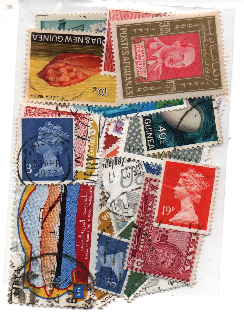 USED BULK +50 MIXED INTERNATIONAL  STAMPS COLLECTION LOT (172)