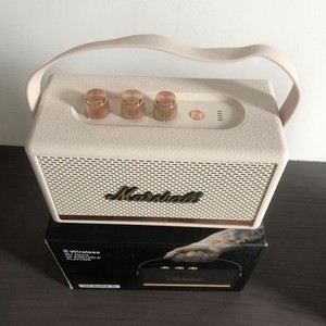 Marshall Kilburn II enceinte portable Bluetooth sans fil rectangulaire blanc