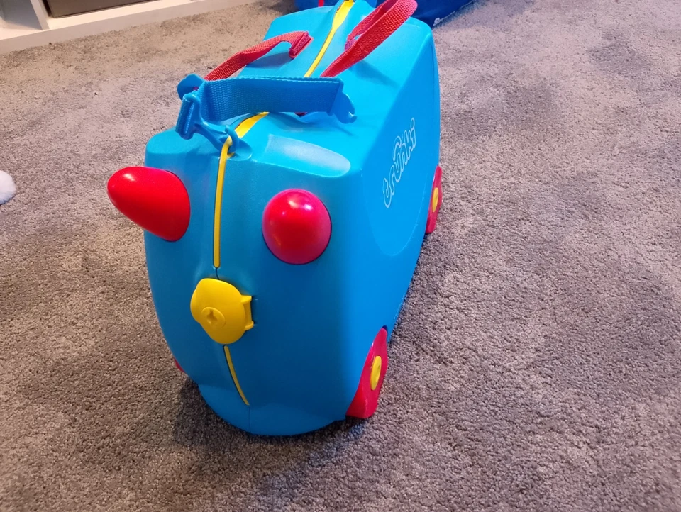 Maleta rígida de viaje Trunki azul para niños Foto 2 de 3