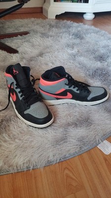 Nike Air Jordan 1 Mid Pink Shadow