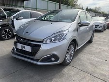 Amortisseur Peugeot 208