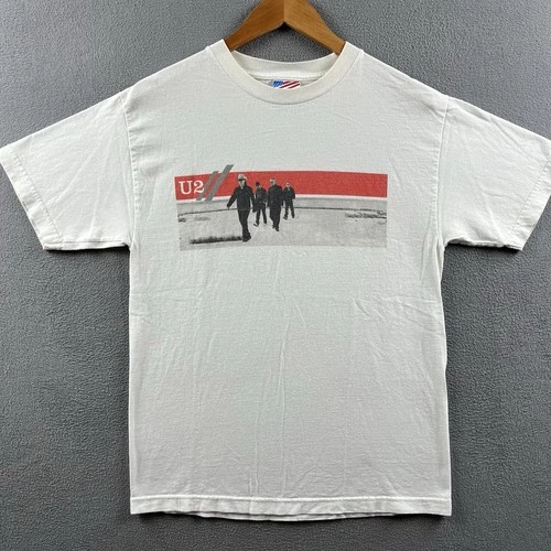 Vintage U2 Shirt Mens Medium White Vertigo 2005 Tour Concert 2000s vintage concert t-shirt, vintage, size M, single stitch, B+ condition