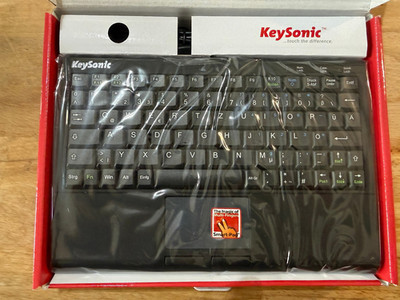 KeySonic ACK-3410 Super Mini Tastatur mit integriertem Smart-Touchpad